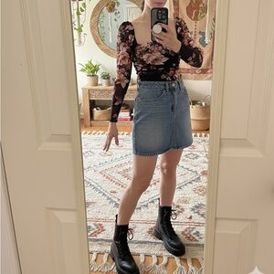 🌹 Lulus Romantic Dark Floral Mesh Bodysuit